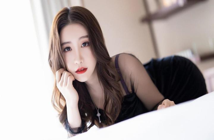 社会对老少配的接受度